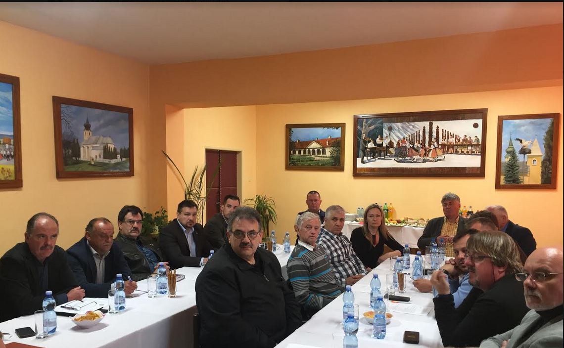 Fotogaléria Rokovanie ZMOÚB s generálnym riaditeľov VVS a.s. v Buzici 2019 (5) Rokovanie ZMOÚB s generálnym riaditeľov VVS a.s. v Buzici 2019